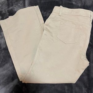 Khaki Capris